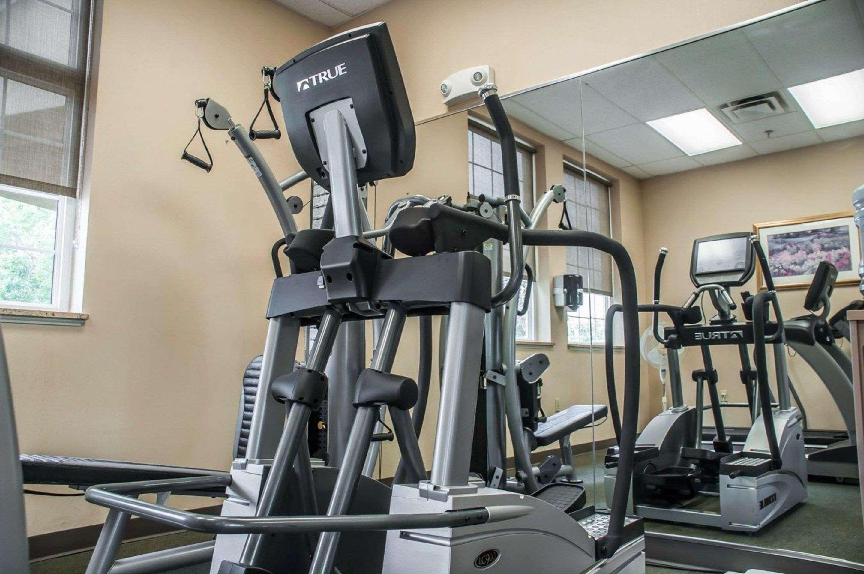 Comfort Inn University Амхерст Экстерьер фото