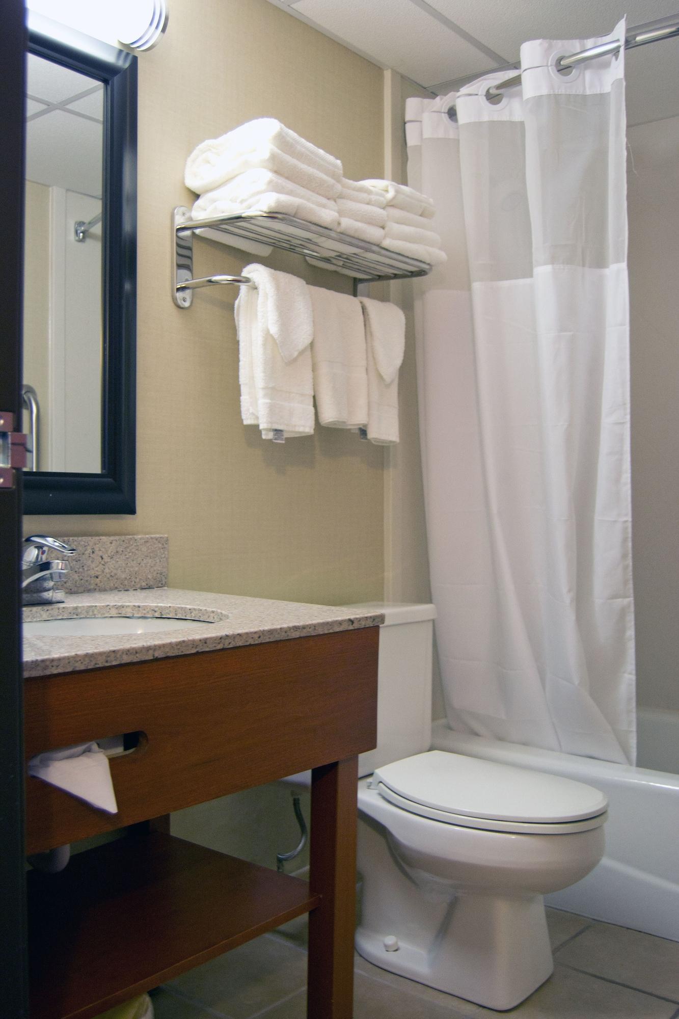Comfort Inn University Амхерст Экстерьер фото